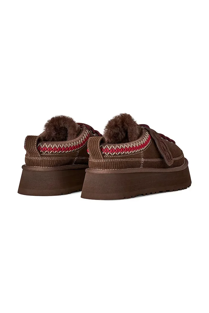 UGG пантофи дамски от велур W Heritage Lace-Up Slipper кафяви 1180361.BCDR