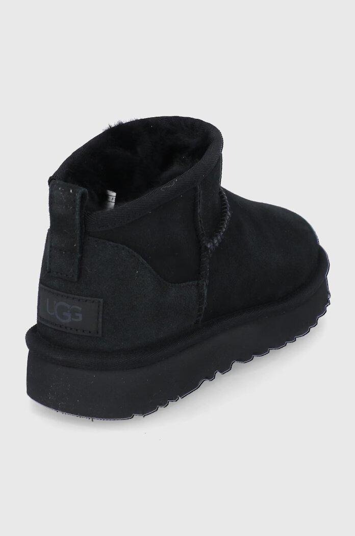 UGG Велурени апрески Classic Ultra Mini в черно 1116109.BLK
