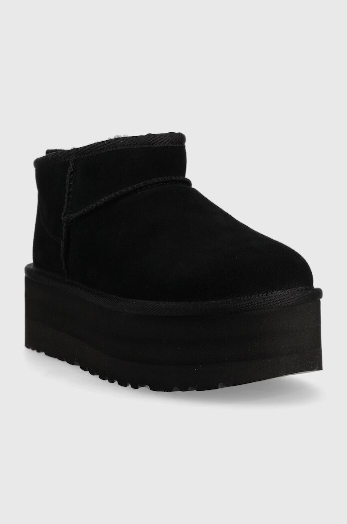 UGG Велурени апрески W Classic Ultra Mini Platform в черно 1135092.BLK