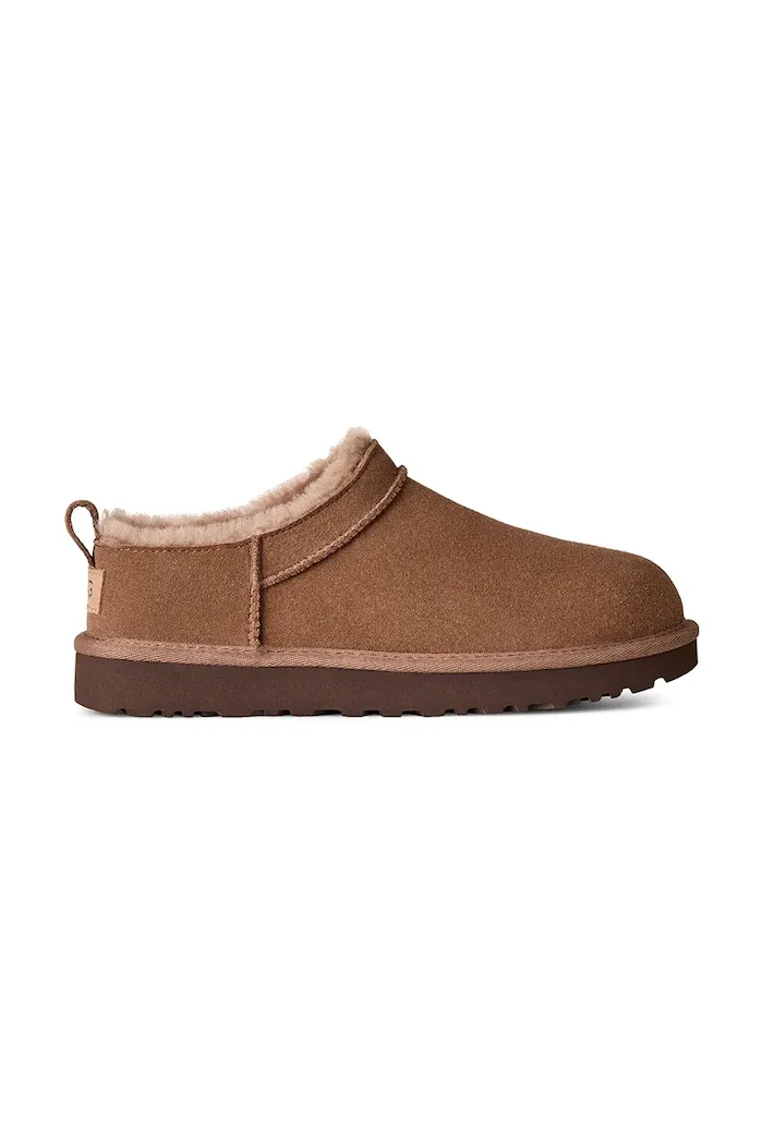 UGG Велурени чехли Classic Micro в кафяво 1173891.RYK