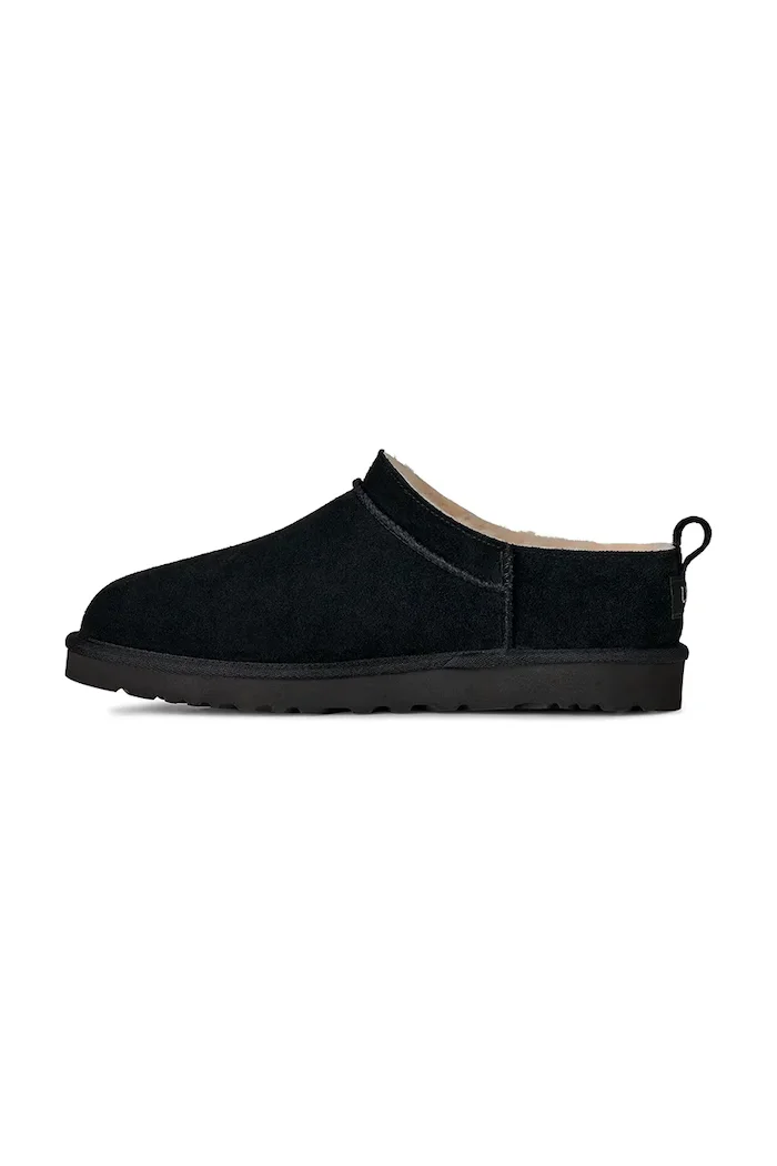 UGG Велурени чехли M Classic Micro в черно 1180190.BLK