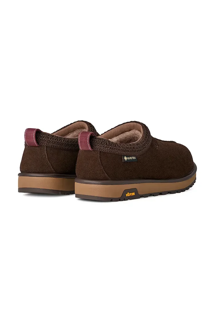 UGG Велурени чехли Tasman GTX в кафяво 1171304.DDC
