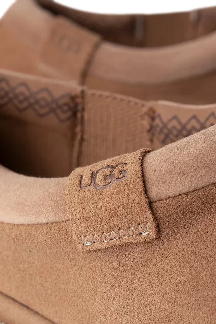 UGG Велурени мокасини Tasman Lug в кафяво 1166913-CHE