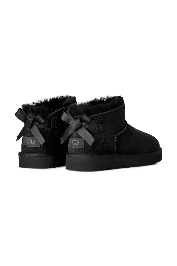UGG W Ultra Mini Bailey Bow апрески дамски от велур черни 1185491.BLK