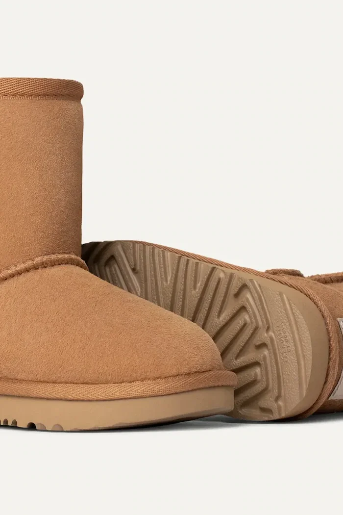 UGG Зимни обувки Classic II dziecięce