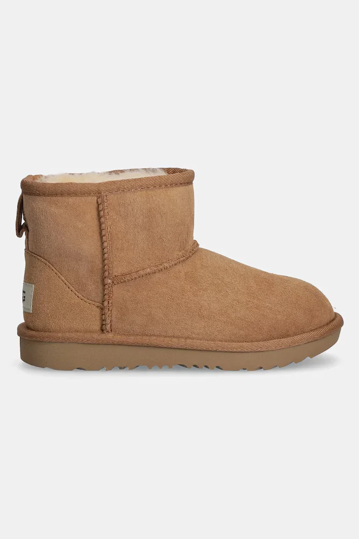 UGG Зимни обувки в кафяво