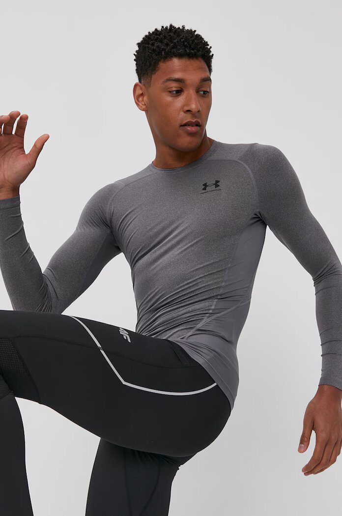 Under Armour Блуза с дълги ръкави за трениране в сиво с изчистен дизайн