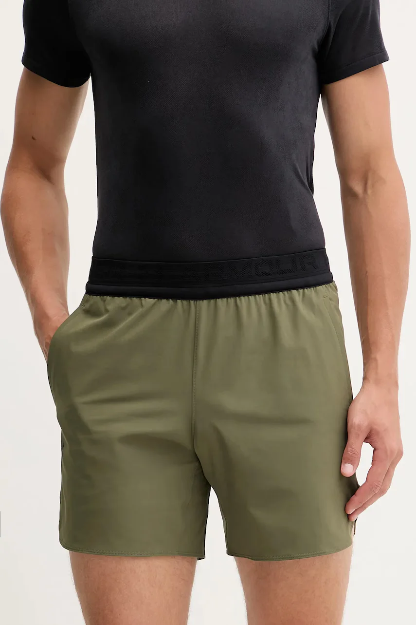 Under Armour Къс панталон за трениране Peak