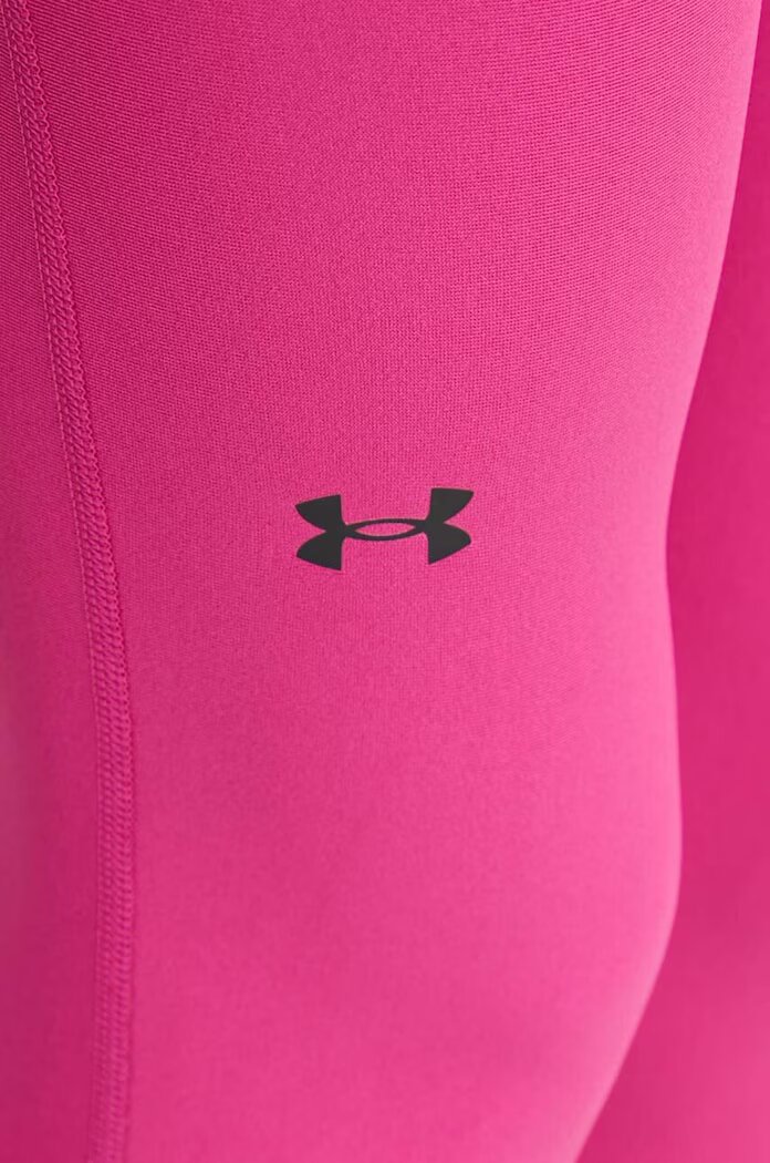 Under Armour Панталон в розово с изчистен дизайн