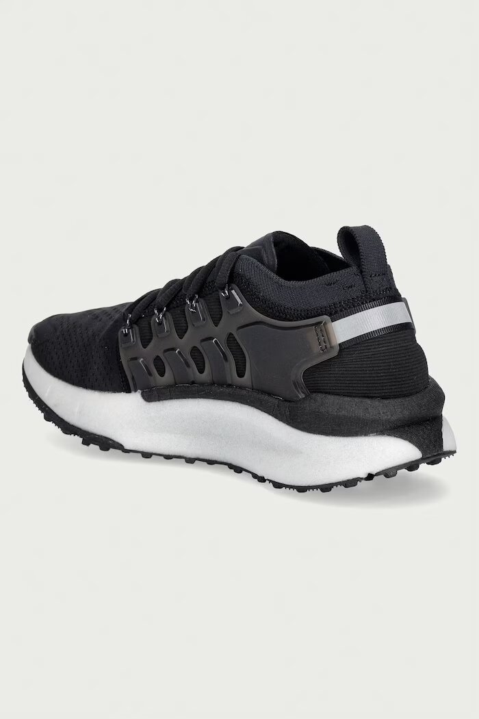 Under Armour Phantom X маратонки дамски черни 6007184.001