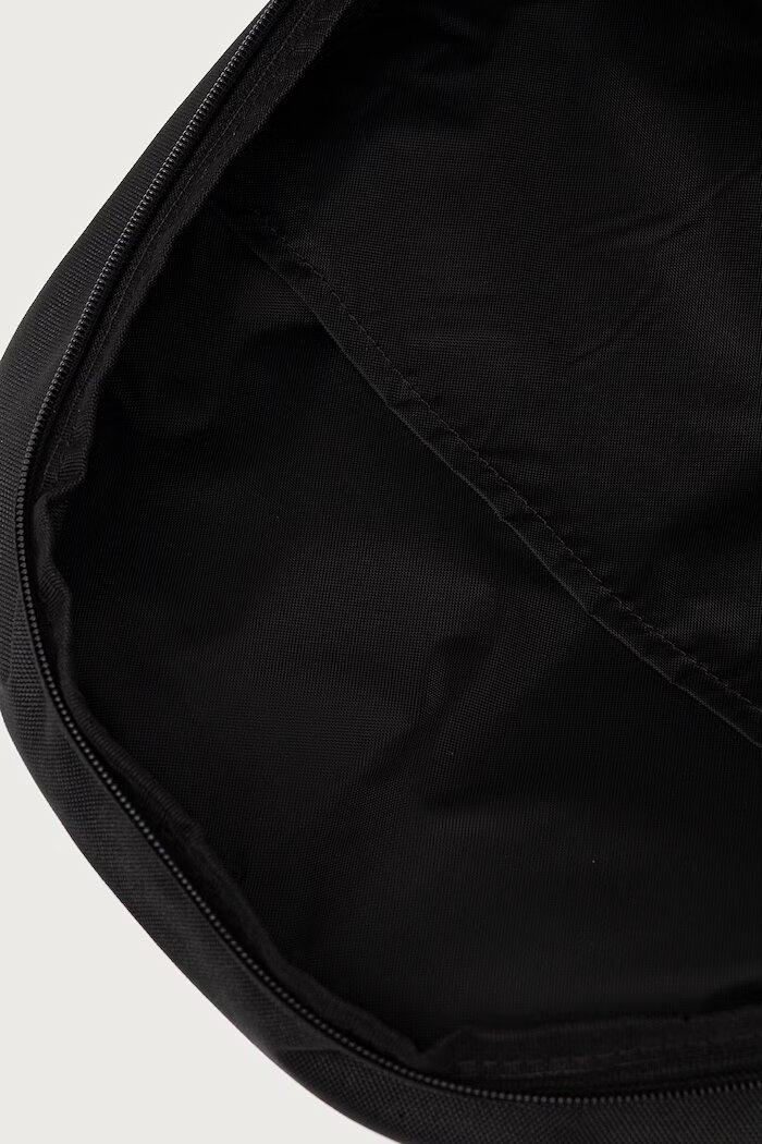 Under Armour раница Essential черна 6011407