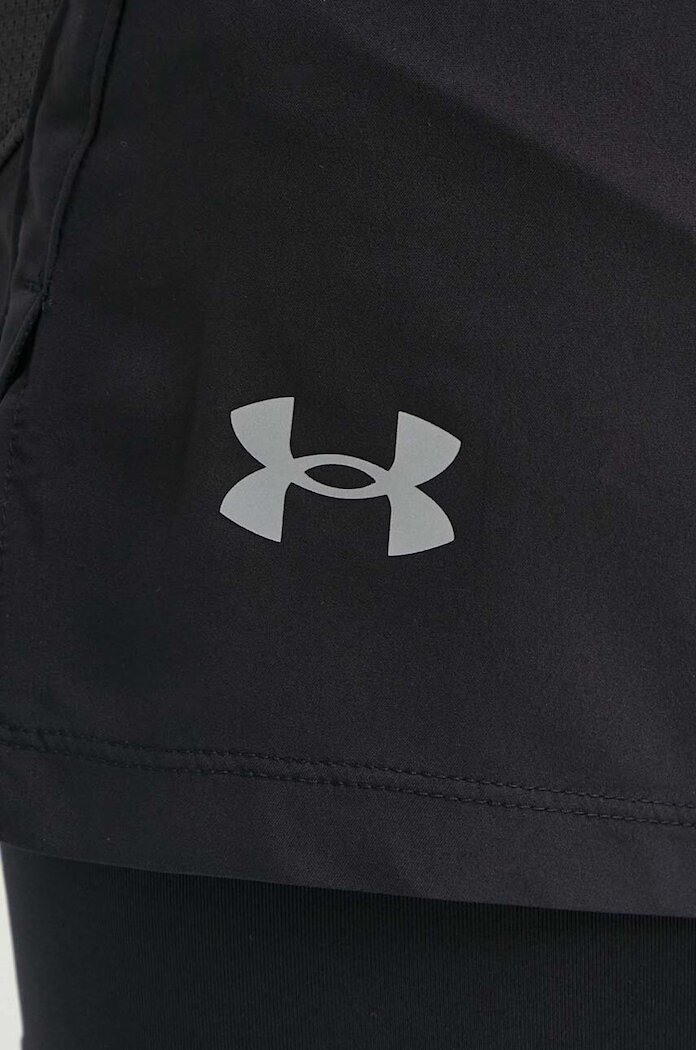 Under Armour спортен къс панталон мъжки LAUNCH черен със стандартна талия 1382640