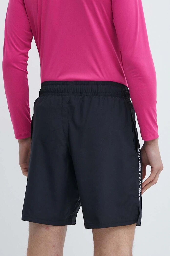 Under Armour спортен къс панталон мъжки Vanish Woven черен със стандартна талия 1383356