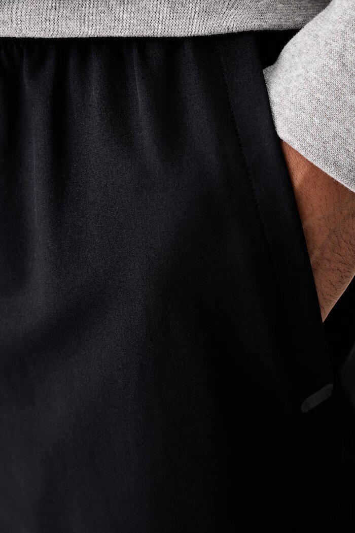 Under Armour спортен панталон мъжки Unstoppable черен със стандартна талия 6003861.001
