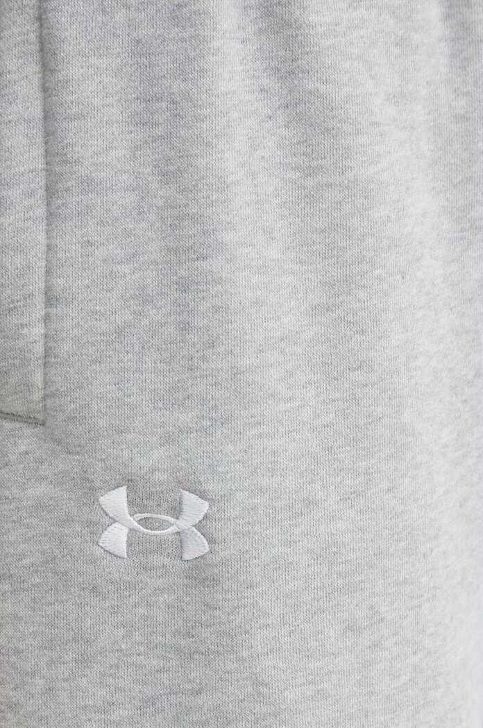 Under Armour Спортен панталон в сиво с изчистен дизайн