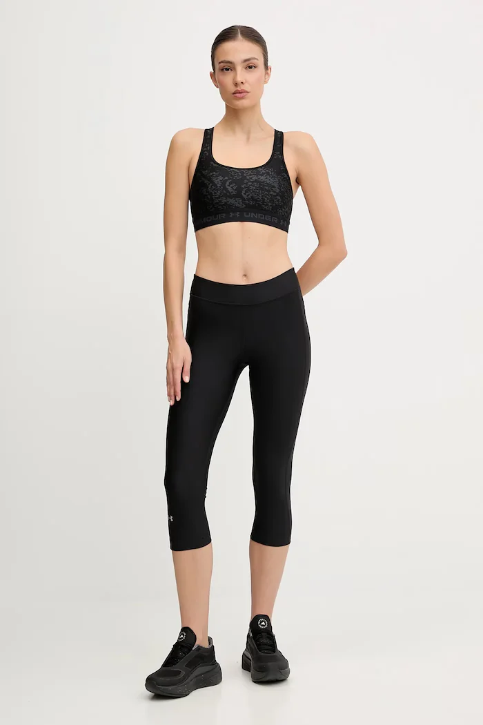 Under Armour спортен сутиен