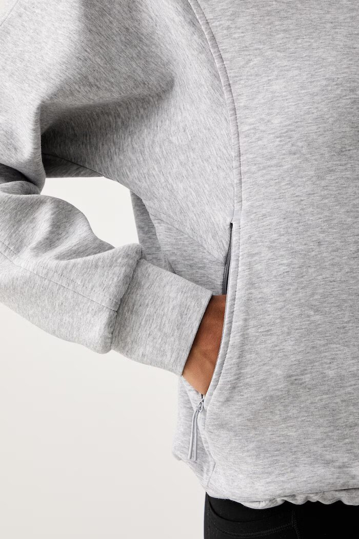 Under Armour суичър с качулка дамски Unstoppable сив 6013520