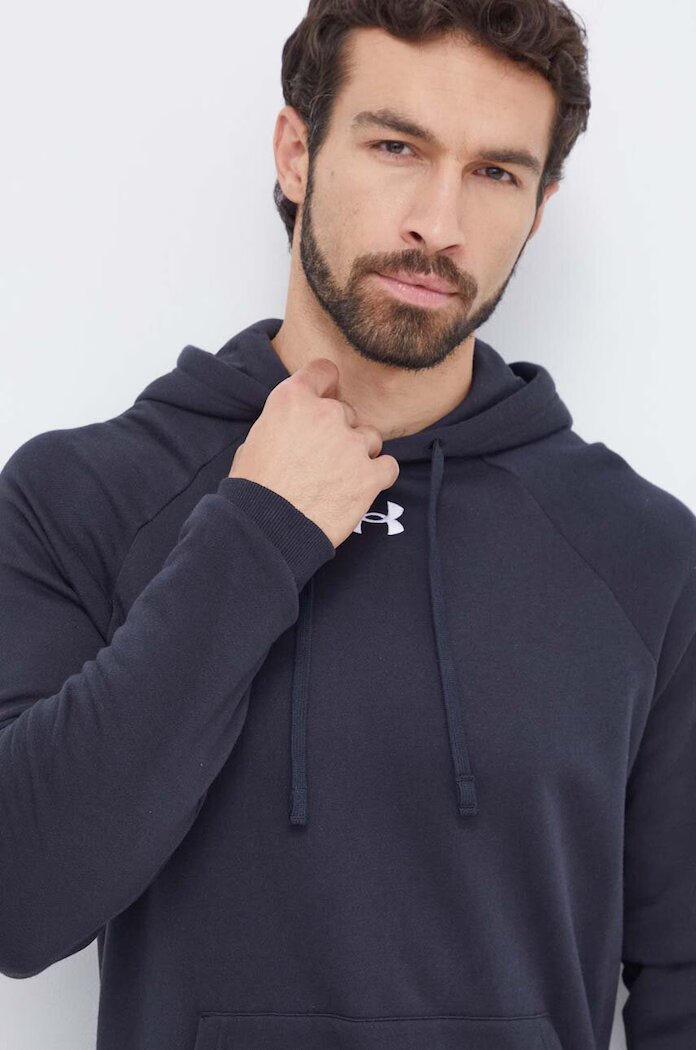 Under Armour Суичър в черно с качулка с изчистен дизайн