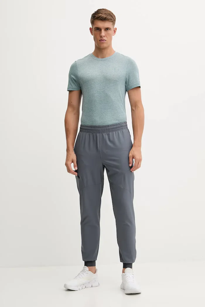 Under Armour Тениска за бягане Seamless Stride в зелено с десен 1375692