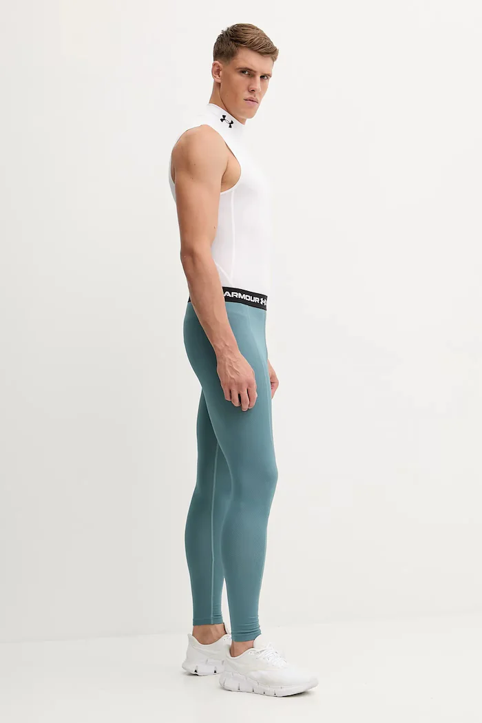 Under Armour Тениска за трениране HG Armour Comp Mock в черно 1361521