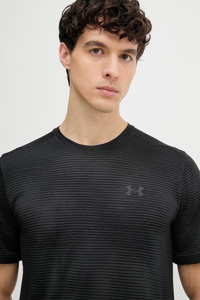Under Armour тениска за трениране мъжка Tech Vent черна 6009732
