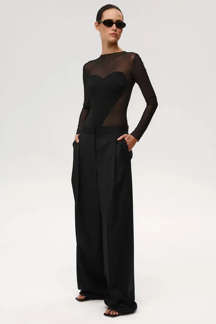 Undress code Боди Soulmate Bodysuit в черно с изчистен дизайн 1126
