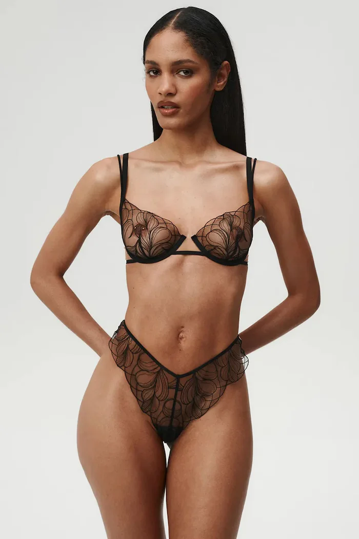 Undress code прашки от дантела Magnetic черни 1329
