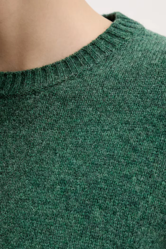 United Colors of Benetton Вълнен пуловер в сиво от лека материя
