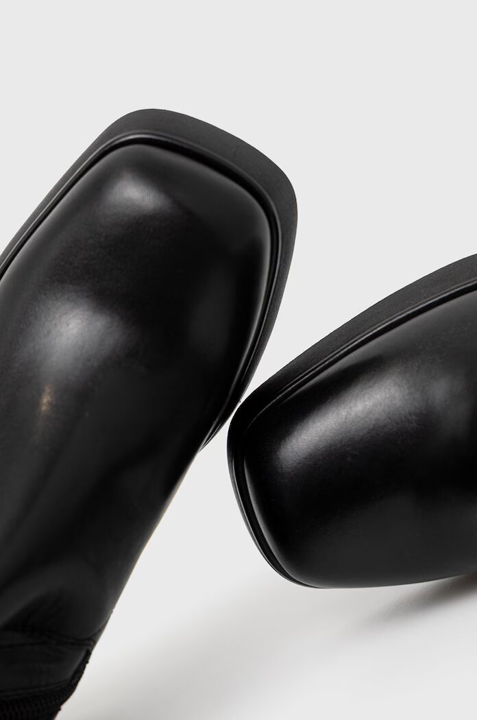 Vagabond Shoemakers Боти Brooke дамски в черно с висок ток