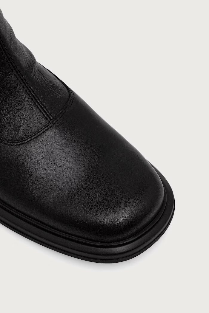 Vagabond Shoemakers ботуши под коляното дамски ELLIS черни 6230-002-20