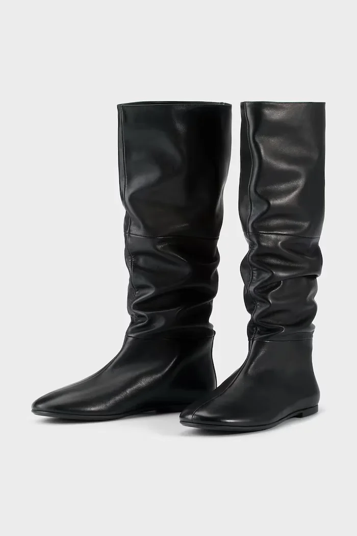 Vagabond Shoemakers ботуши под коляното дамски от кожа ALEYA черни 6219-301-20