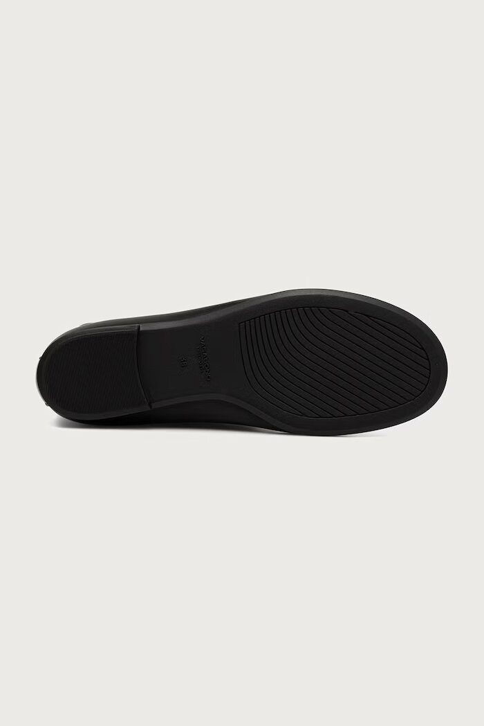 Vagabond Shoemakers ботуши под коляното дамски от кожа ALEYA черни 6219-301-20