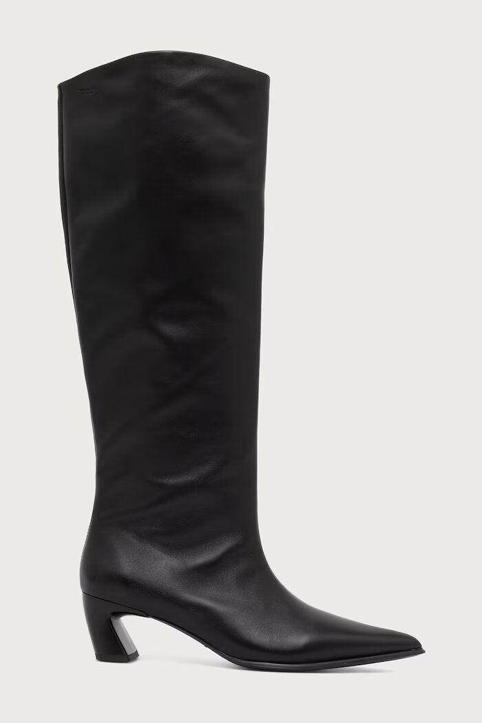 Vagabond Shoemakers ботуши под коляното дамски от кожа ILONA черни 6232-201-20