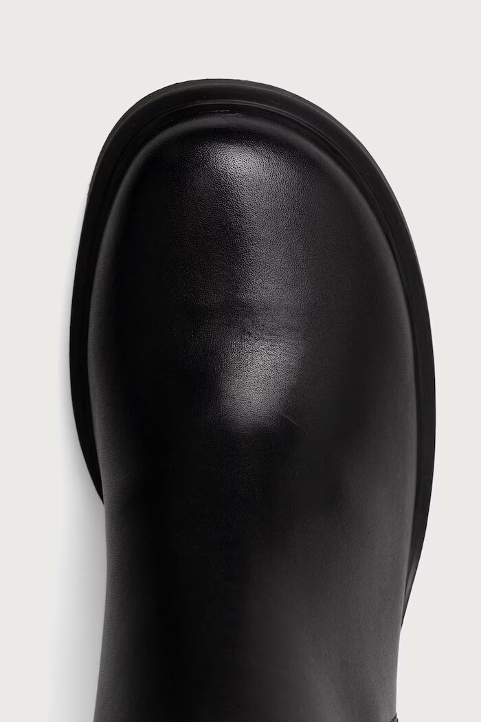 Vagabond Shoemakers ботуши под коляното дамски от кожа VEGA черни 6251-102-20
