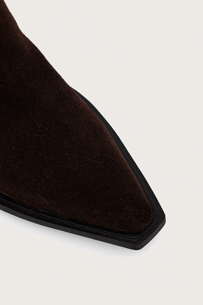 Vagabond Shoemakers каубойски ботуши дамски от велур KELSEY кафяви 6110-040-31