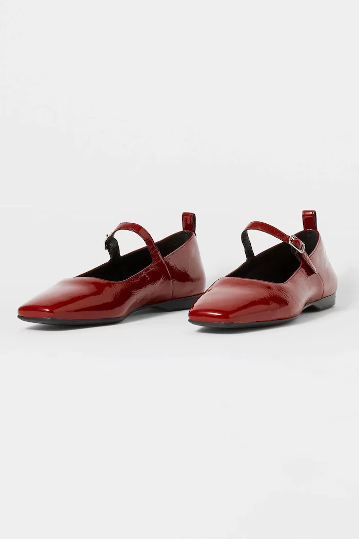 Vagabond Shoemakers Кожени балеринки DELIA в червено 5307.460.42