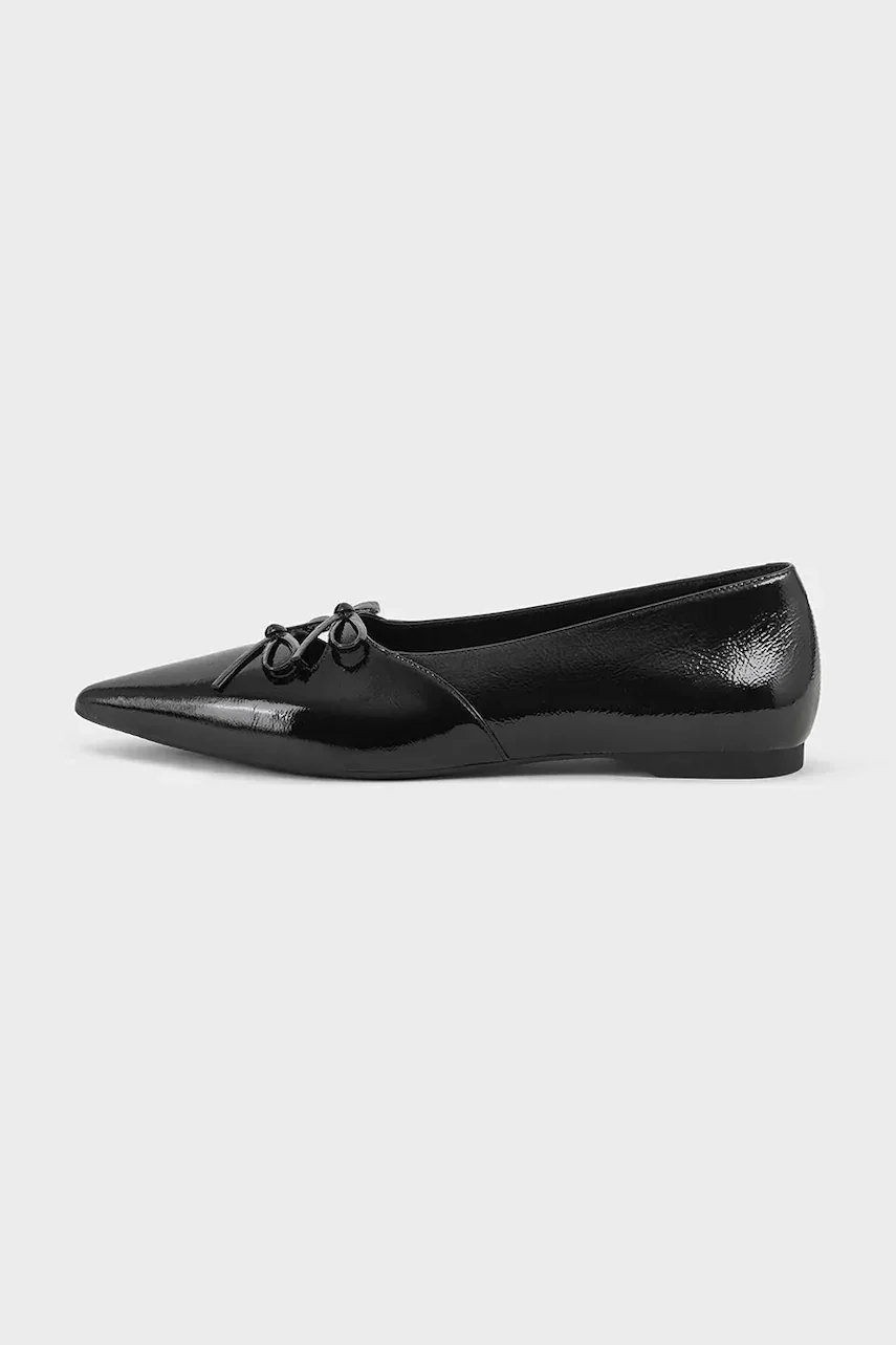 Vagabond Shoemakers Кожени балеринки HERMINE