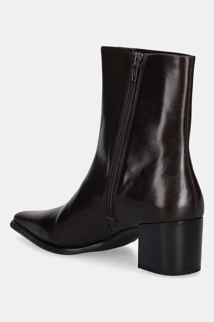 Vagabond Shoemakers Кожени боти GISELLE в кафяво с дебел ток 5854-001-35