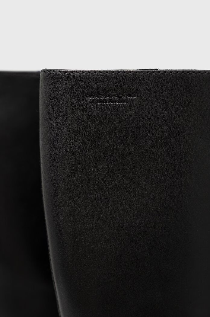 Vagabond Shoemakers Кожени ботуши Blanca в черно с висок ток