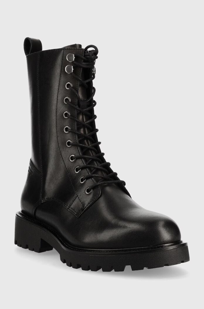 Vagabond Shoemakers Кожени кубинки Kenova в черно с равна подметка с изолация