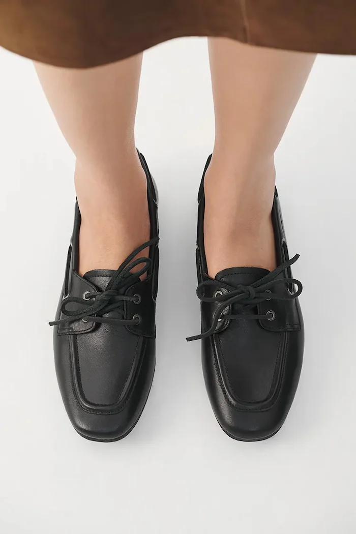 Vagabond Shoemakers Кожени мокасини HILLARY в черно с равна подметка 5925-401-20