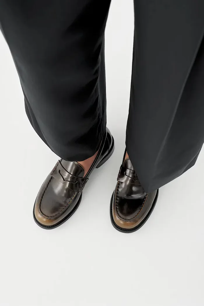 Vagabond Shoemakers Кожени мокасини LINN в кафяво с равна подметка 6036-004-30