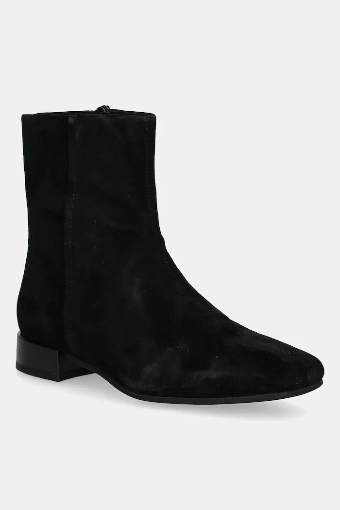 Vagabond Shoemakers Велурени боти MONA в черно с равна подметка 5955-040-20