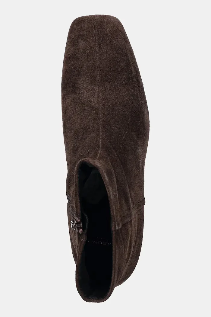 Vagabond Shoemakers Велурени боти MONA в кафяво с равна подметка 5955-040-29