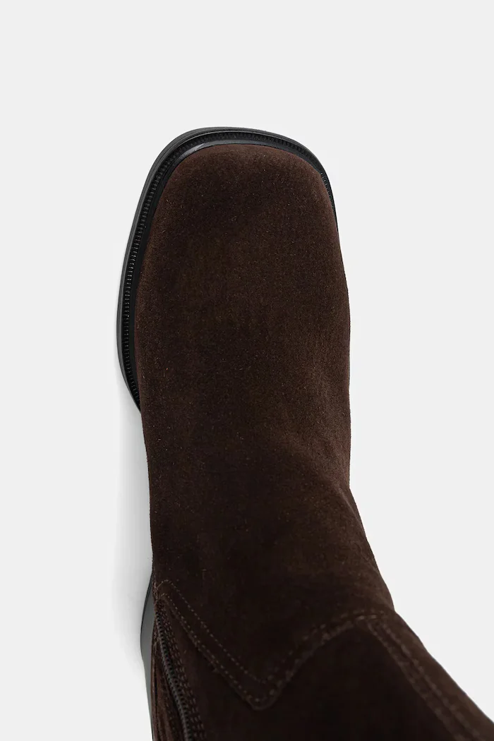 Vagabond Shoemakers Велурени ботуши MERYL в кафяво с дебел ток 6047-040-31