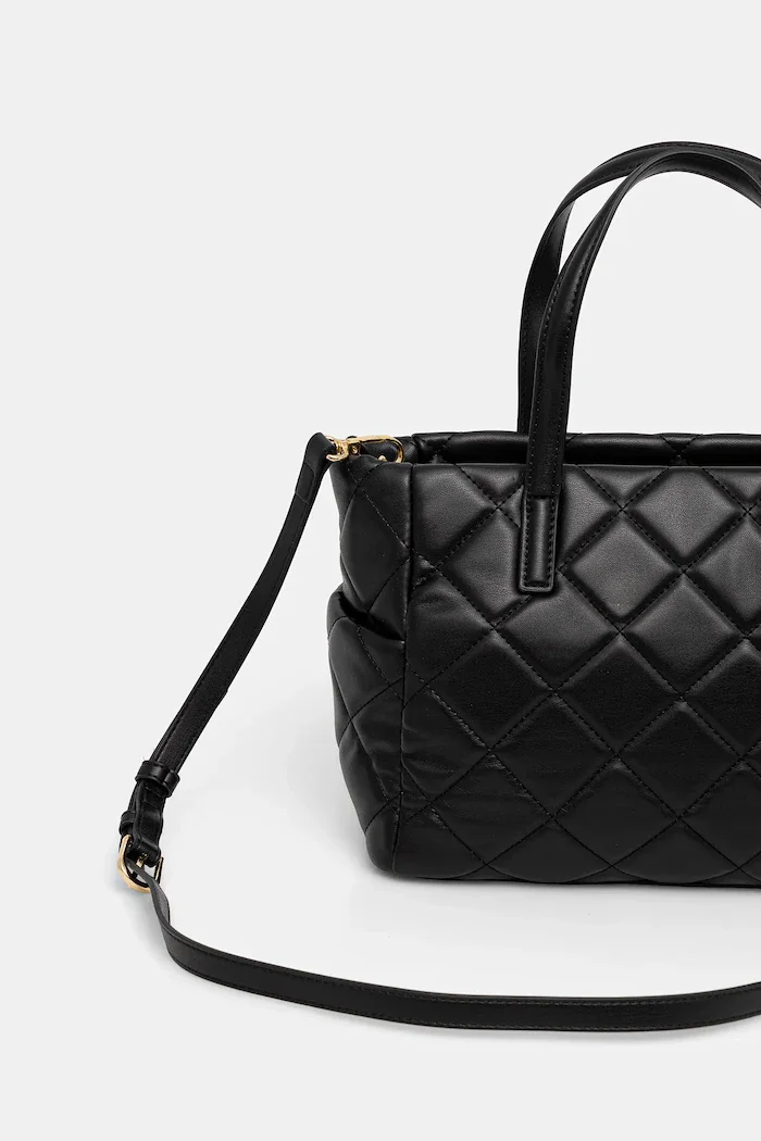Valentino Bags Чанта OCARINA в черно VBS3KK36R