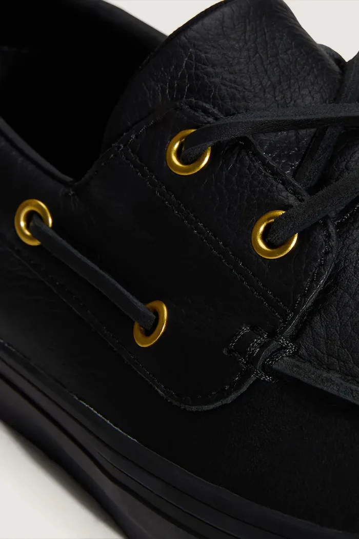 Vans 2-Eyelet Boat Shoe ниски кецове от кожа черни ниски VN000Z11CJK1