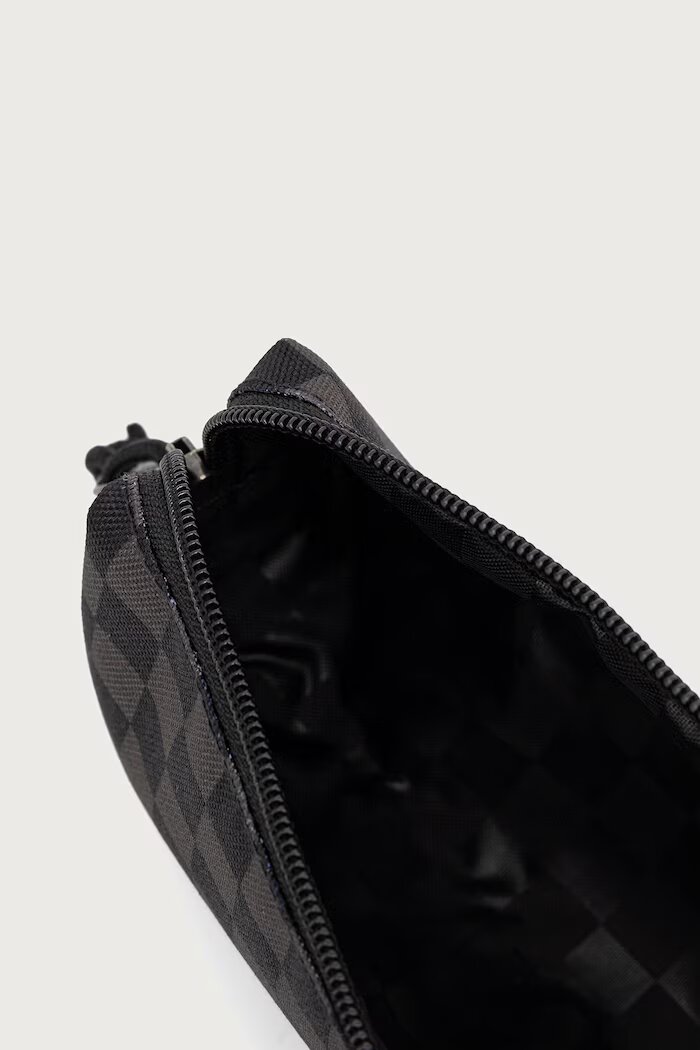 Vans моливник за деца Old Skool Pencil Pouch черен VN000H58BA51
