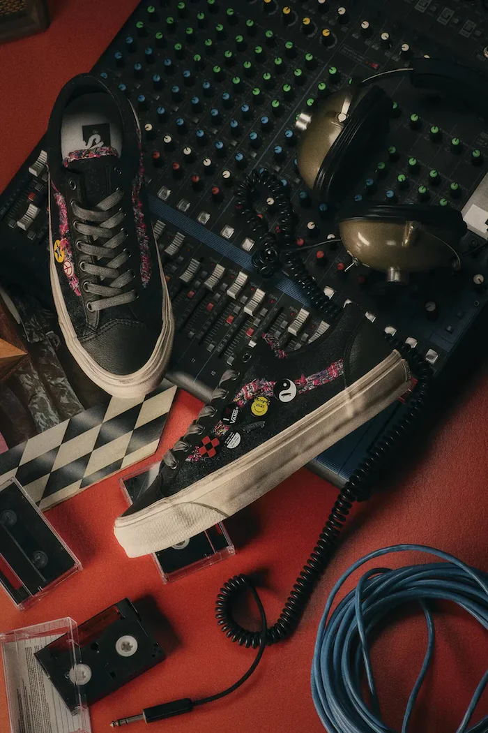 Vans Premium Old Skool 36 Souvenir ниски кецове дамски черни ниски VN000E8VEMV1