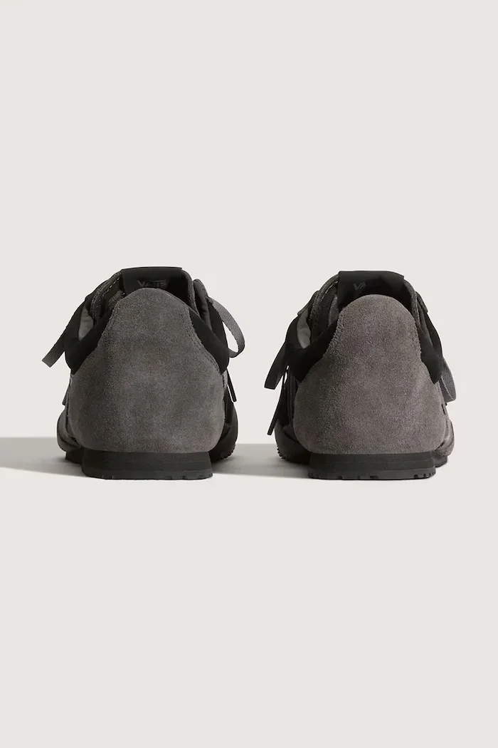 Vans Premium Super Lowpro маратонки от велур черни VN000EHNGAP1